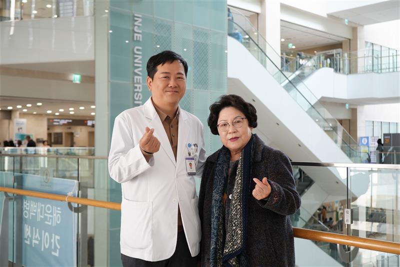 "80세 고령 환자도 목소리 성대 신경 보존 수술 가능" "80세 고령 환자도 목소리 성대 신경 보존 수술 가능"