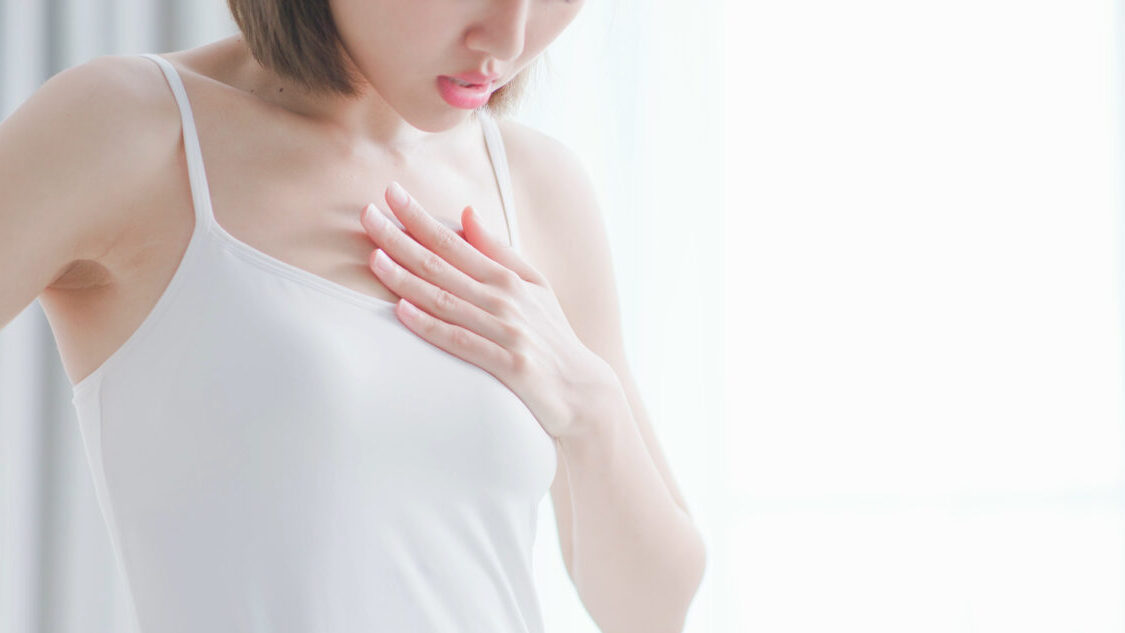 “13세부터 확 커지더니”…가슴 무게만 16.5kg된 15세 소녀, 왜? “13세부터 확 커지더니”…가슴 무게만 16.5kg된 15세 소녀, 왜?