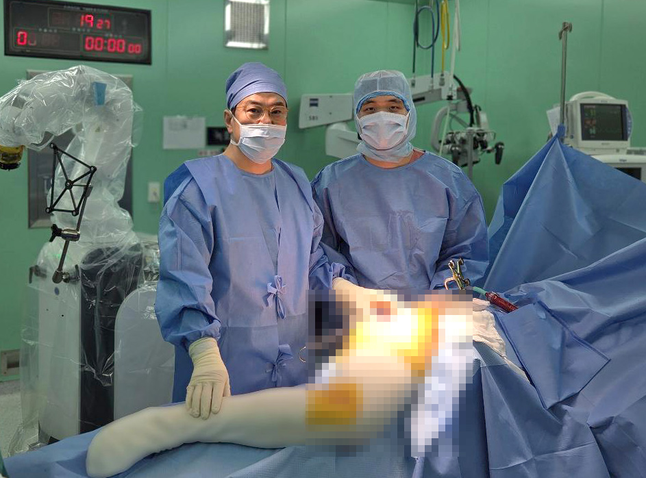 로봇 인공고관절 수술, 능숙해지려면 몇 번이나 해봐야 할까 로봇 인공고관절 수술, 능숙해지려면 몇 번이나 해봐야 할까